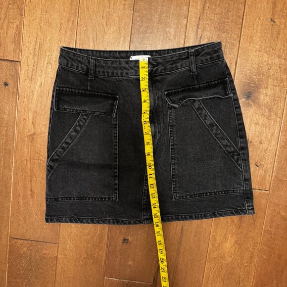 Topshop Black Denim Cargo Mini Skirt | Size 8 | EUC | Utility Style - Picture 6 of 7